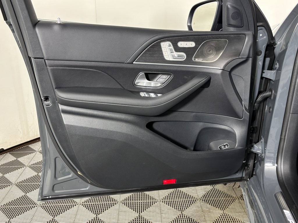 new 2026 Mercedes-Benz GLE car, priced at $98,550