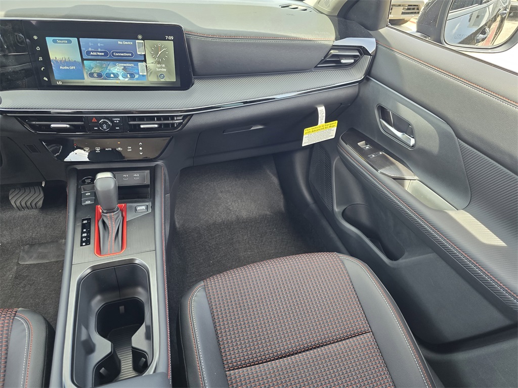 new 2025 Nissan Kicks car, priced at $23,252