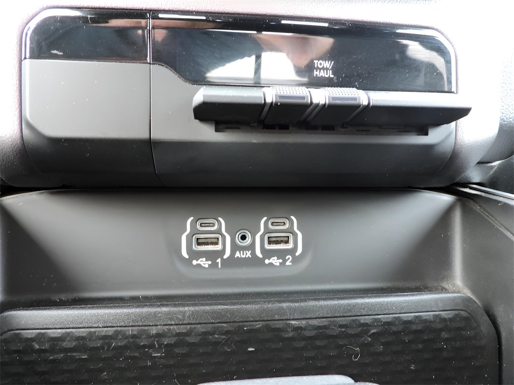 2021 Granite Crystal Metallic Clearcoat Ram 1500 Big Horn/Lone Star 4X4 Truck