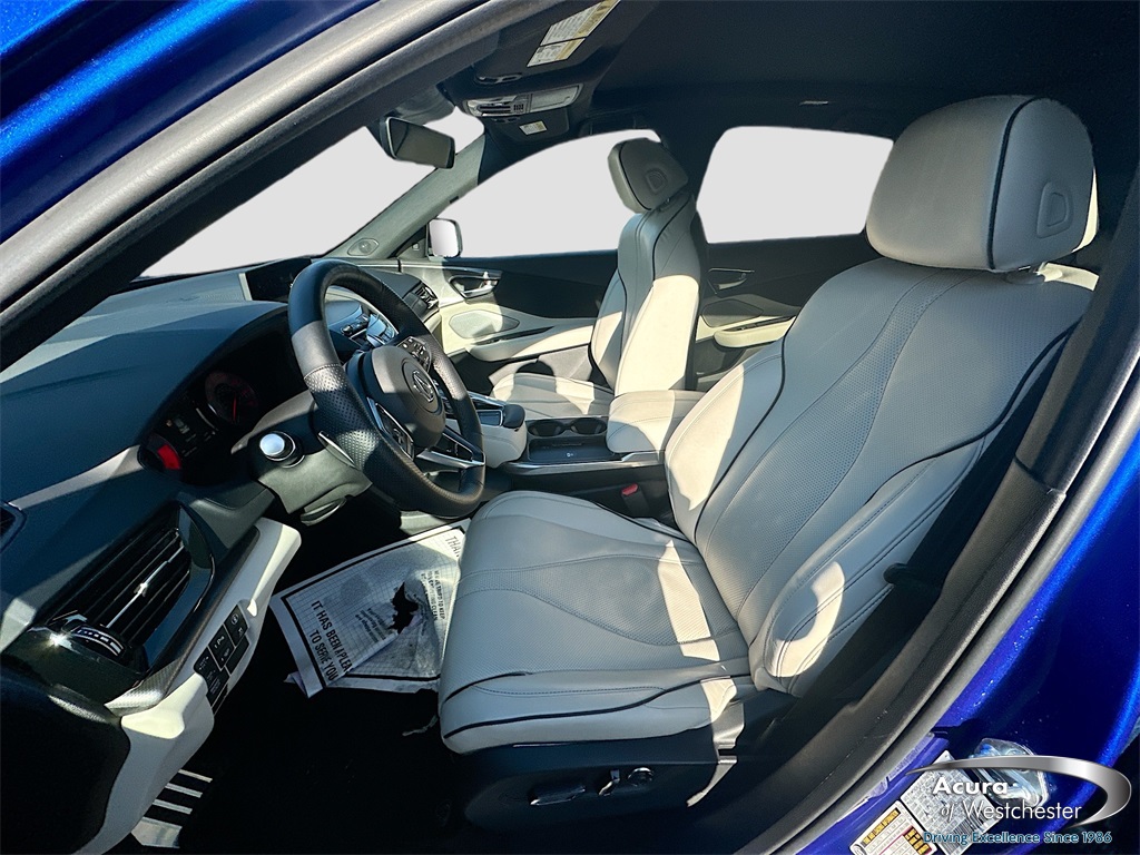 used 2025 Acura RDX car, priced at $44,799