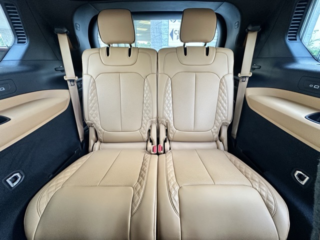 2023 Diamond Black Crystal Pearlcoat Jeep Grand Cherokee L Summit 4X4 SUV