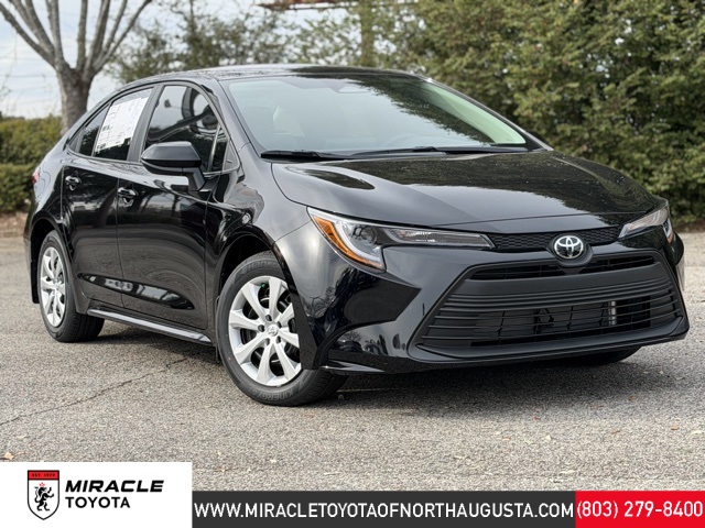 2026 Toyota Corolla LE's photo