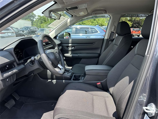 2025 Honda CR-V LX photo 12
