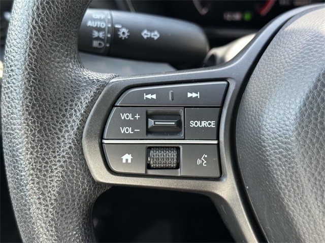2025 Honda CR-V LX photo 17