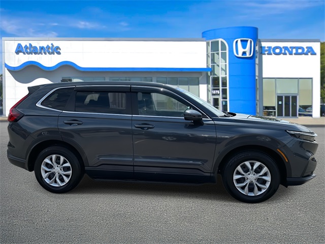 2025 Honda CR-V LX photo 2