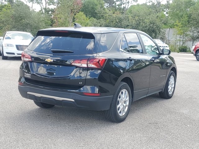 2022 Mosaic Black Metallic Chevrolet Equinox LT FWD SUV