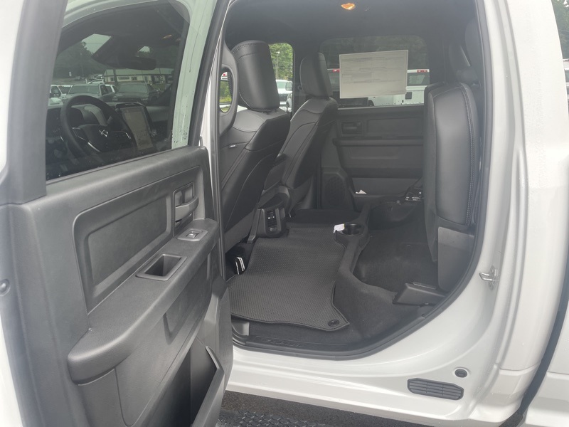 2026 Ram 2500 Tradesman photo 13