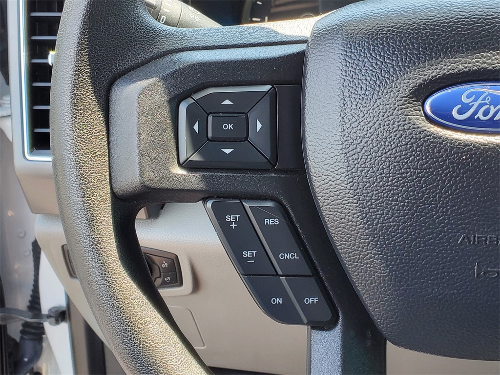 2020 Ford F-150 XLT photo 9
