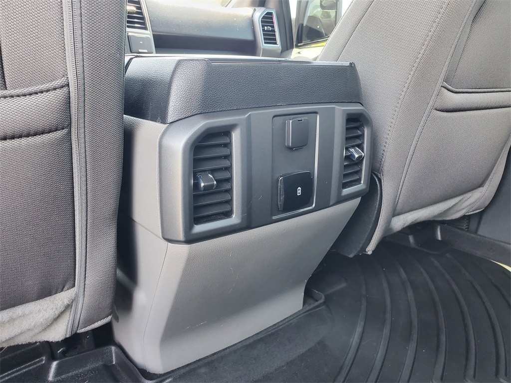 2020 Ford F-150 XLT photo 23