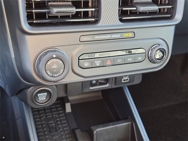 New 2025 Ford Maverick Lariat 4D Crew Cab