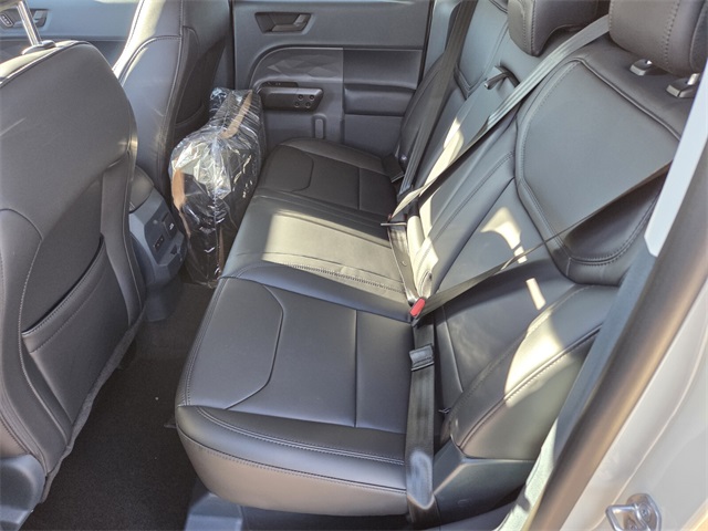 New 2025 Ford Maverick Lariat 4D Crew Cab