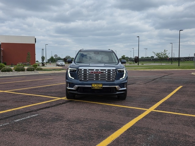 2025 GMC Acadia Denali