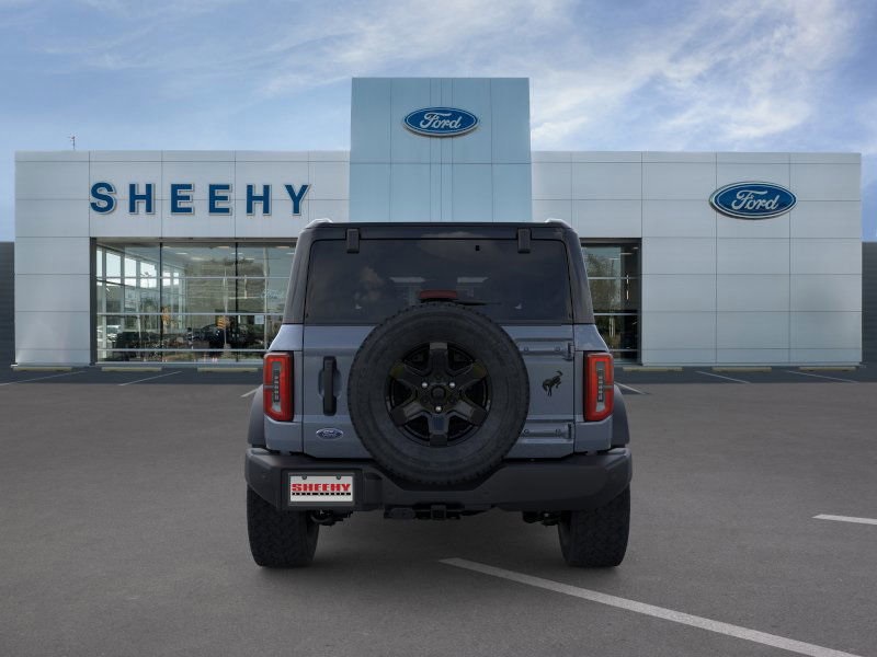 2025 Ford Bronco Outer Banks photo 4