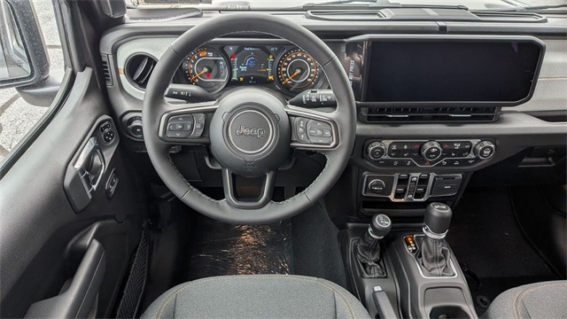 new 2025 Jeep Wrangler car