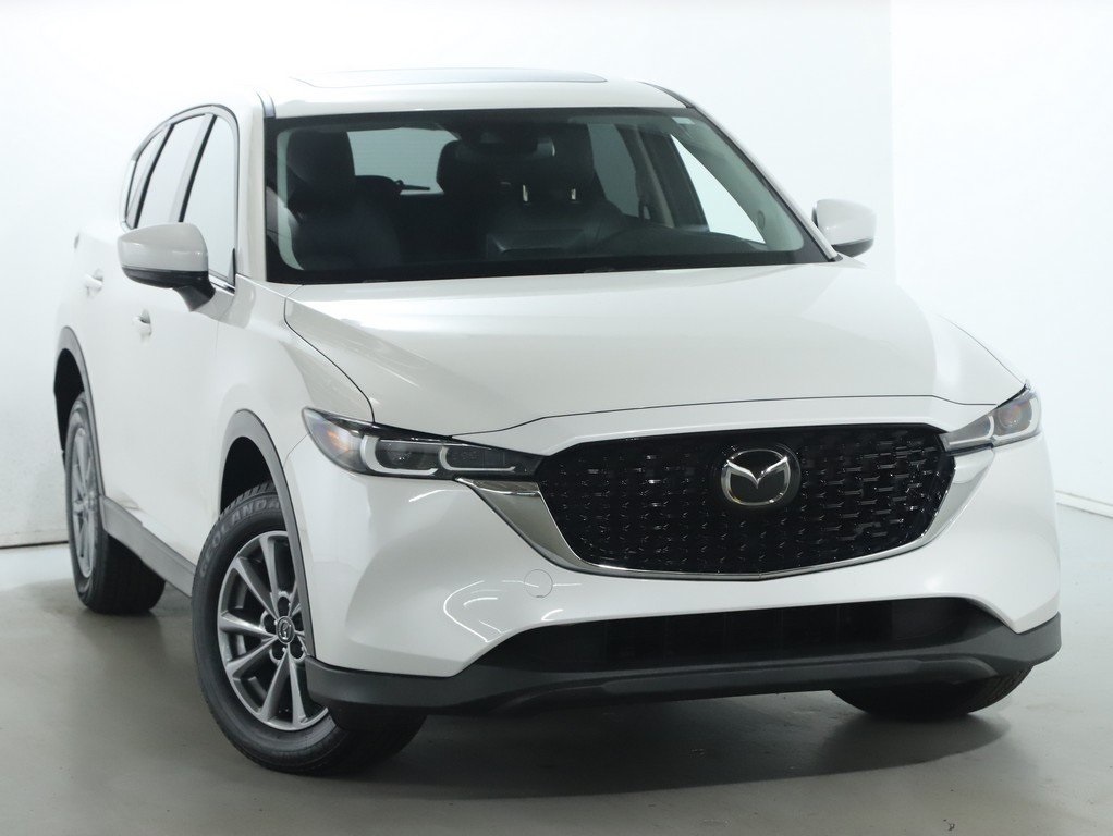 2023 Mazda CX-5 S Preferred package's photo