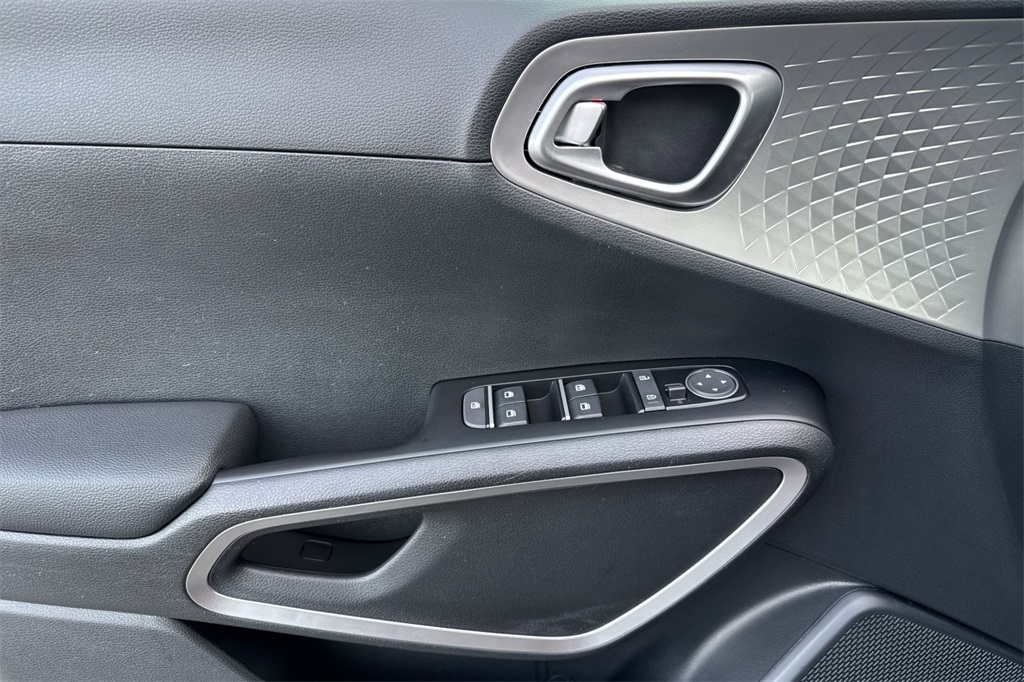 used 2024 Kia Soul car, priced at $18,938