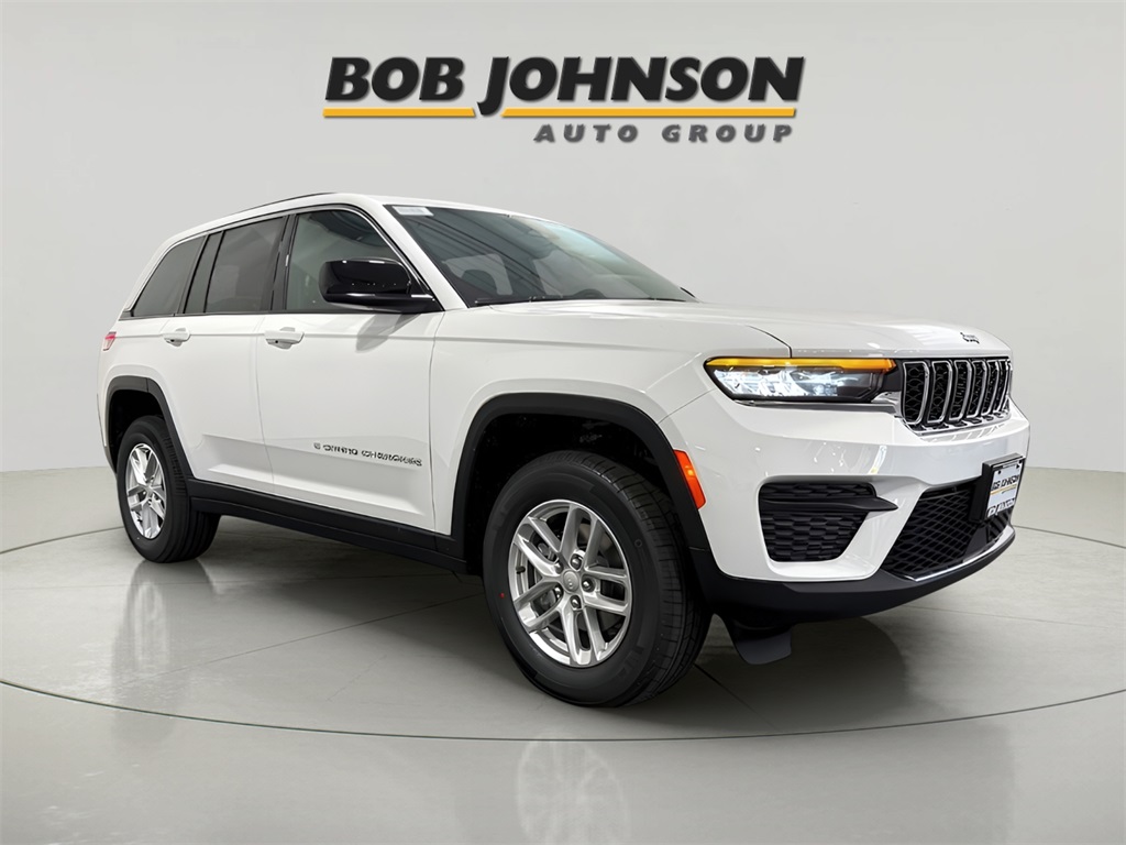 2025 Jeep Grand Cherokee Laredo X photo 8