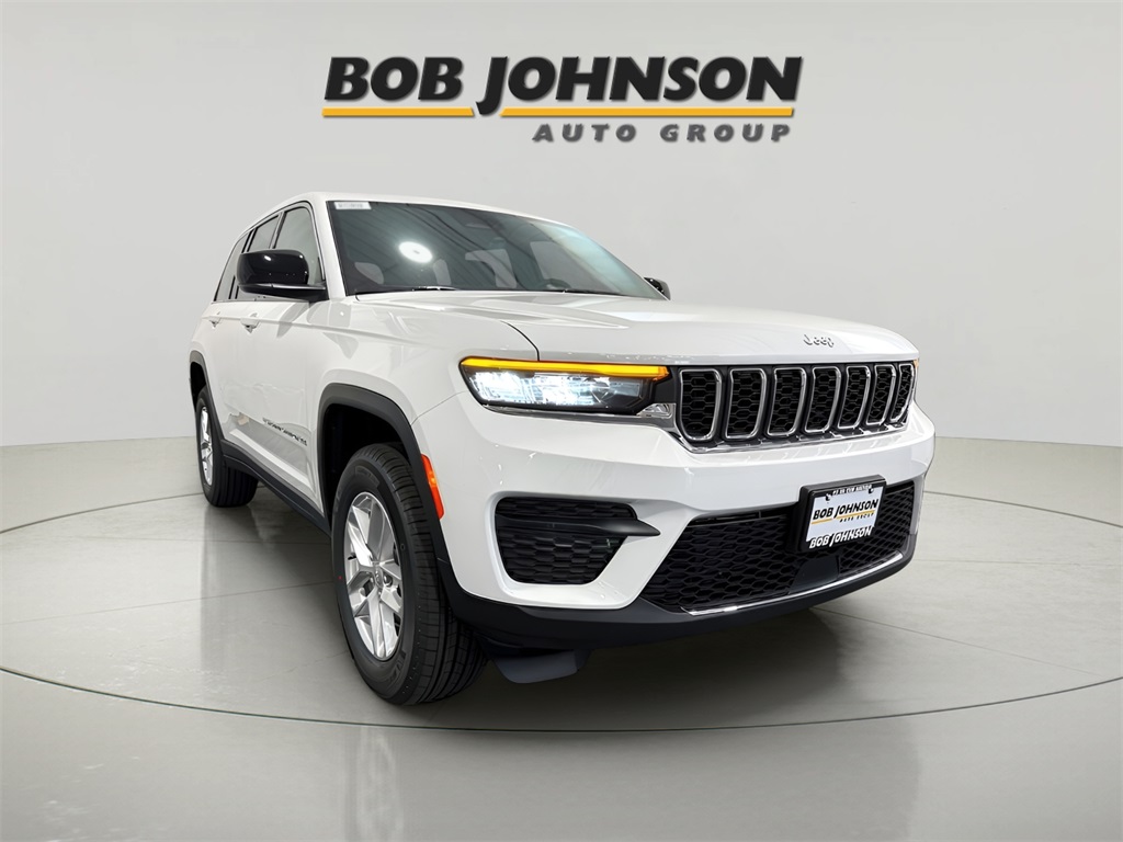 2025 Jeep Grand Cherokee Laredo X photo 9