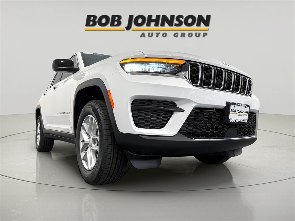 2025 Jeep Grand Cherokee Laredo X photo 10