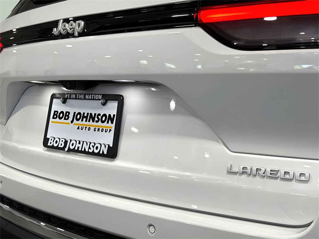 2025 Jeep Grand Cherokee Laredo X photo 7