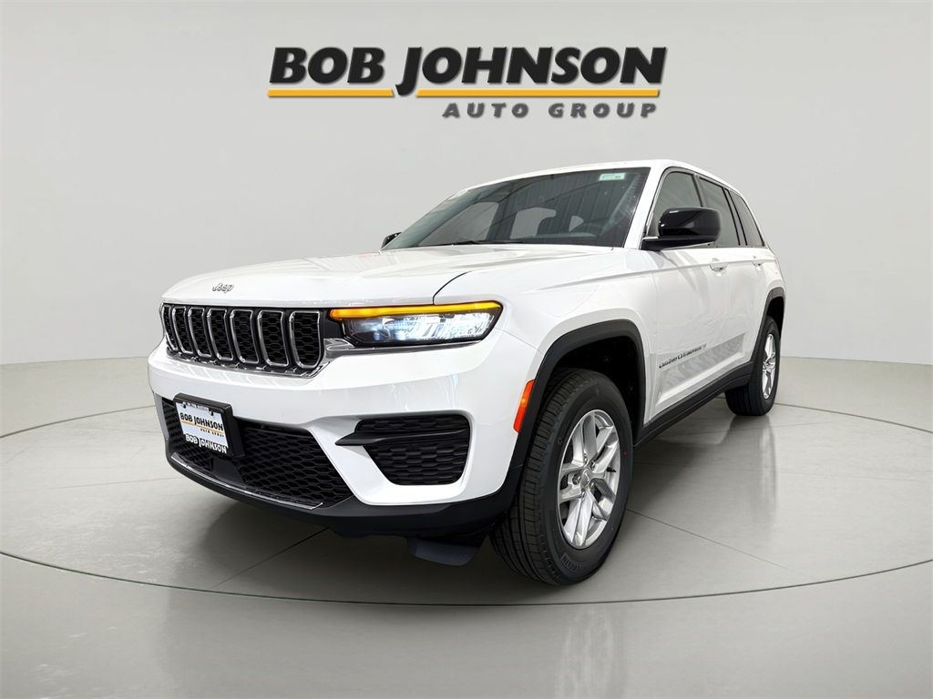 2025 Jeep Grand Cherokee Laredo X photo 11