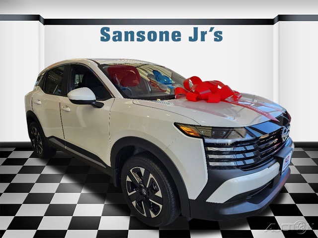 2025 Nissan Kicks SV AWD's photo