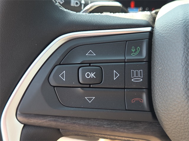 2025 Jeep Grand Cherokee Limited photo 22