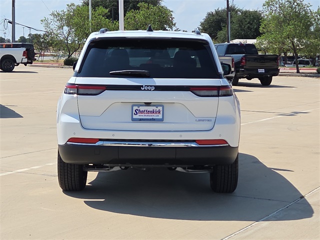 2025 Jeep Grand Cherokee Limited photo 5