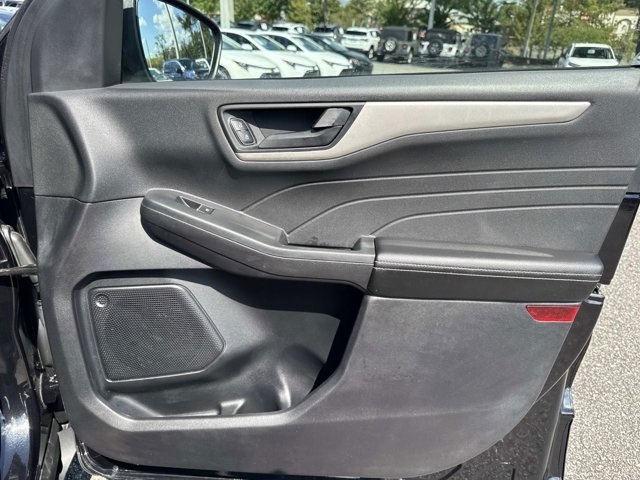 2022 Ford Escape SE photo 15