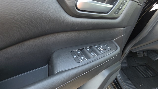 2025 Super Black Nissan Armada SL RWD SUV