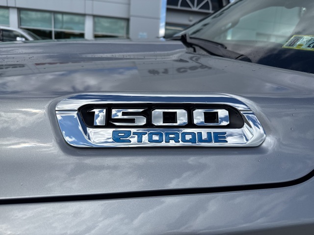 2025 Ram 1500 Big Horn photo 3