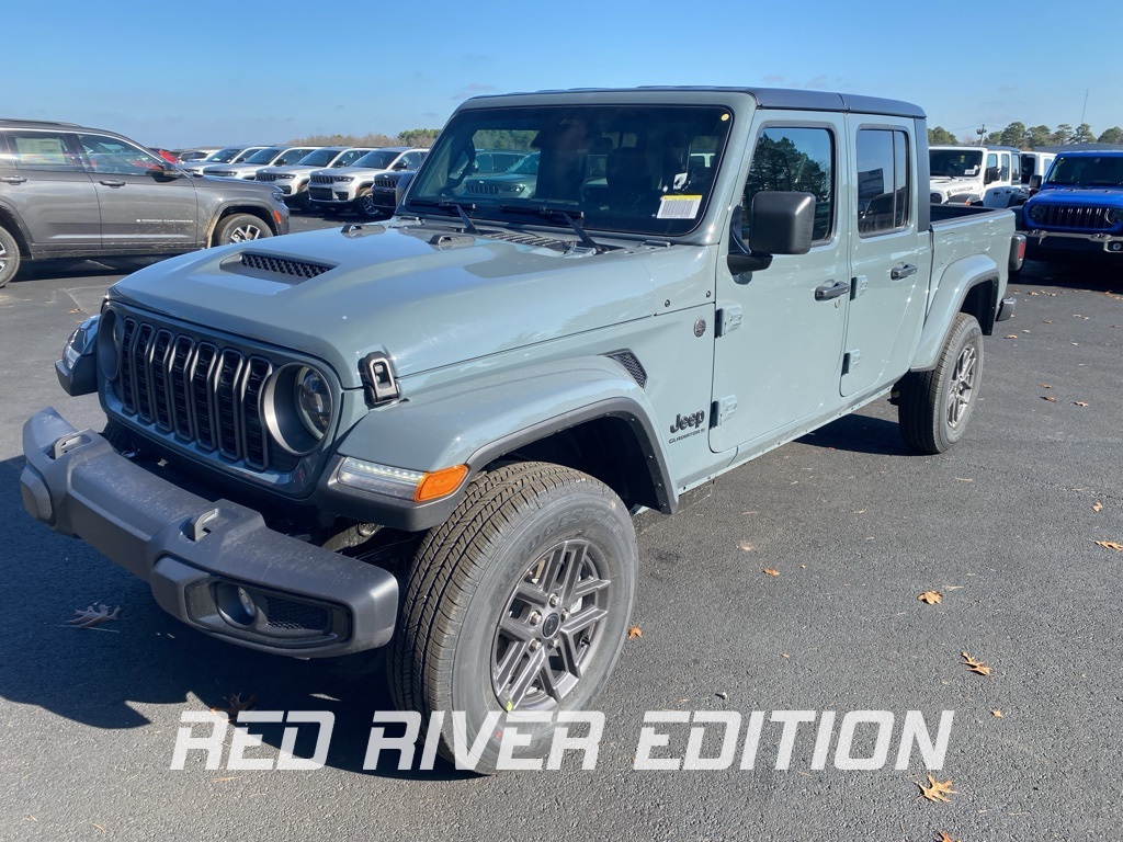 2026 Jeep Gladiator Sport S's photo
