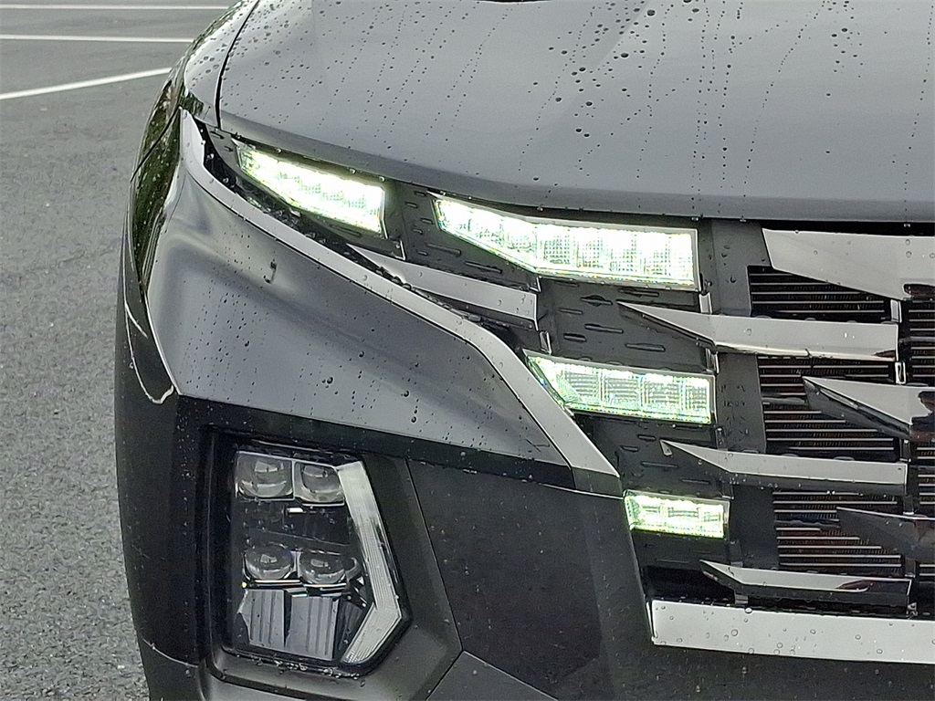 used 2024 Hyundai Santa Cruz car, priced at $32,000