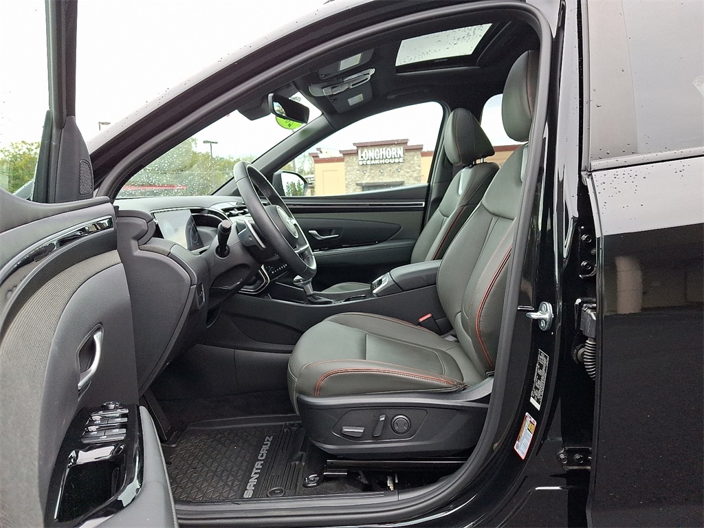 used 2024 Hyundai Santa Cruz car, priced at $32,000