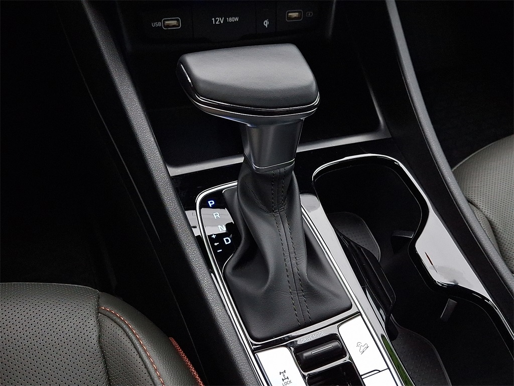 used 2024 Hyundai Santa Cruz car, priced at $32,000