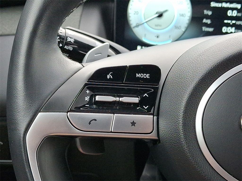 used 2024 Hyundai Santa Cruz car, priced at $32,000