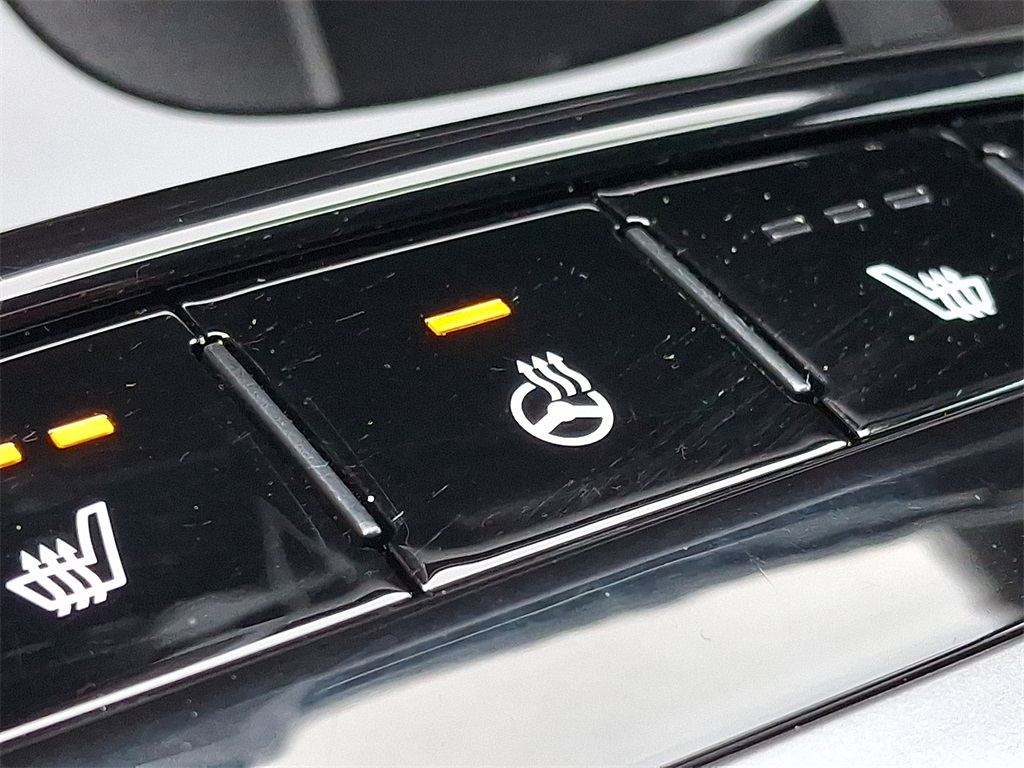 used 2024 Hyundai Santa Cruz car, priced at $32,000