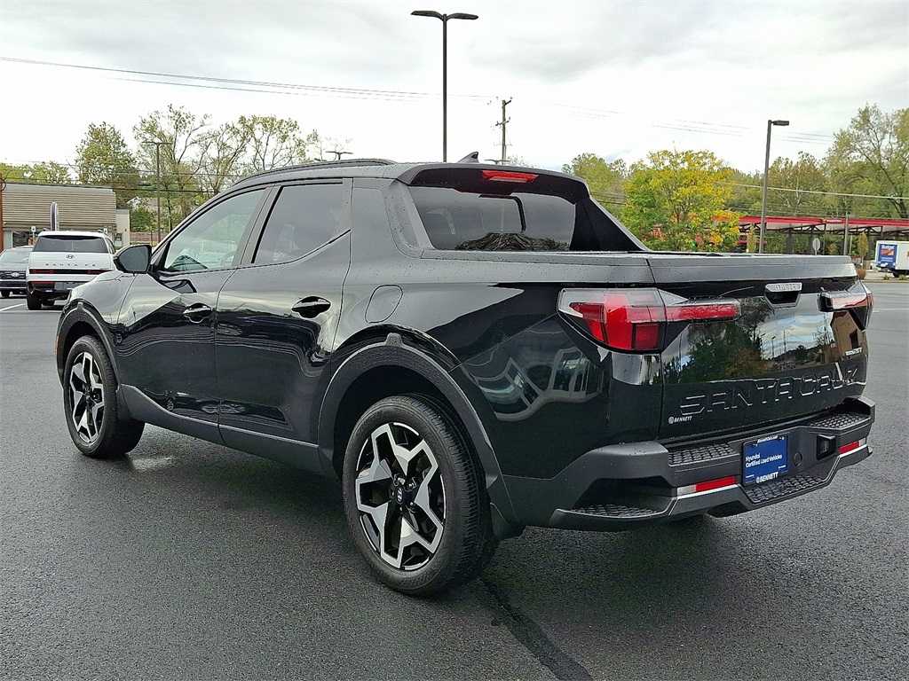 used 2024 Hyundai Santa Cruz car, priced at $32,000