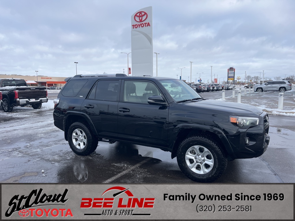 2021 Toyota 4Runner SR5 Premium's photo