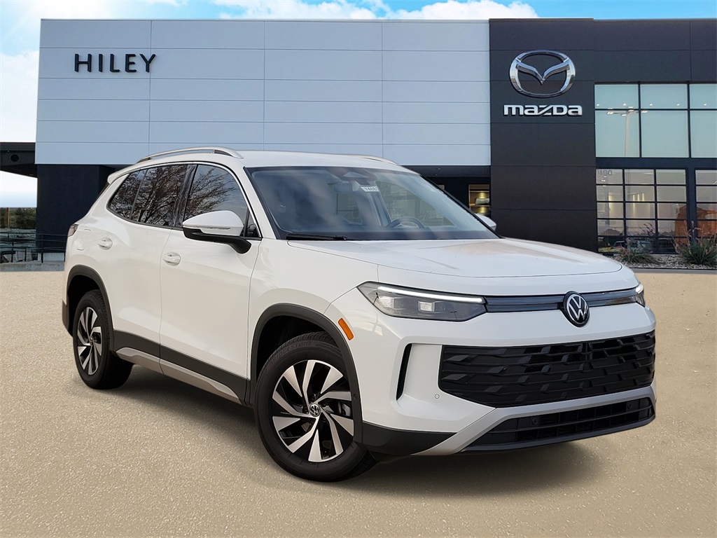 used 2025 Volkswagen Tiguan car, priced at $26,900