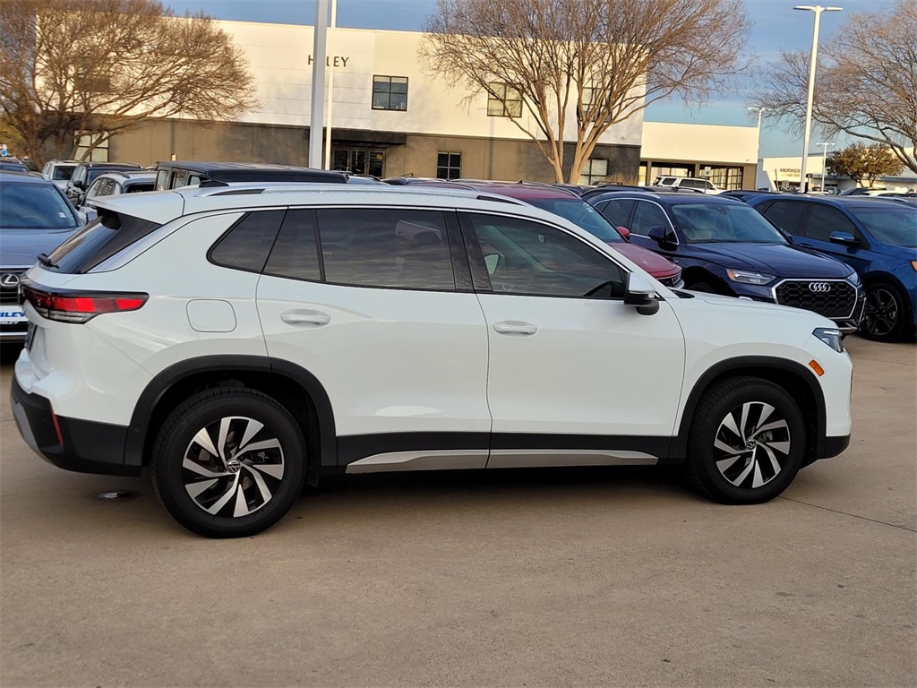 used 2025 Volkswagen Tiguan car, priced at $26,900