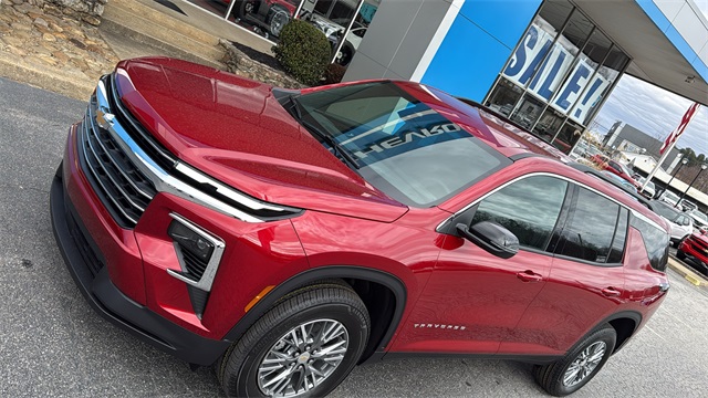 new 2026 Chevrolet Traverse car, priced at $45,765