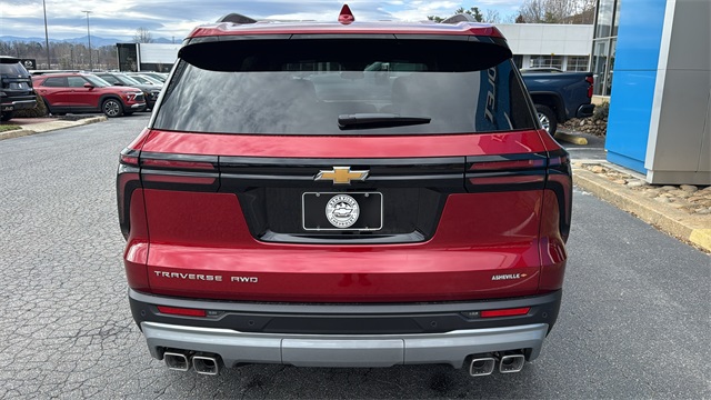 new 2026 Chevrolet Traverse car, priced at $45,765