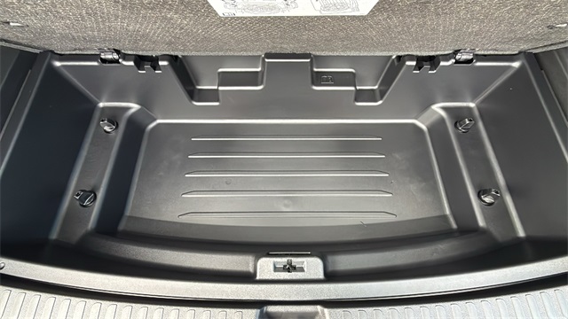 new 2026 Chevrolet Traverse car, priced at $45,765