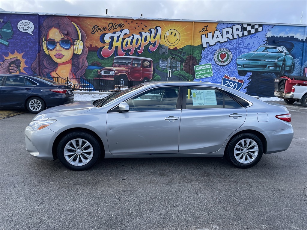 Used 2015 Toyota Camry LE with VIN 4T4BF1FK5FR516427 for sale in Worcester, MA