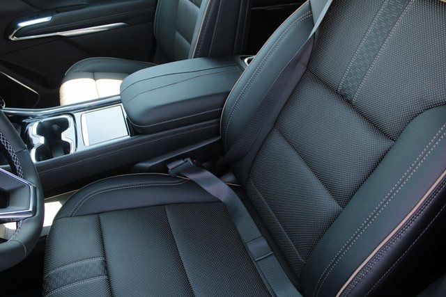 new 2026 Chevrolet Traverse car, priced at $57,490