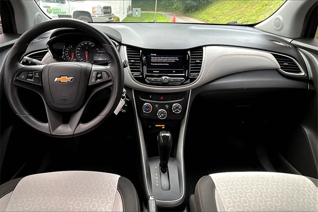 2021 Summit White Chevrolet Trax LS FWD SUV