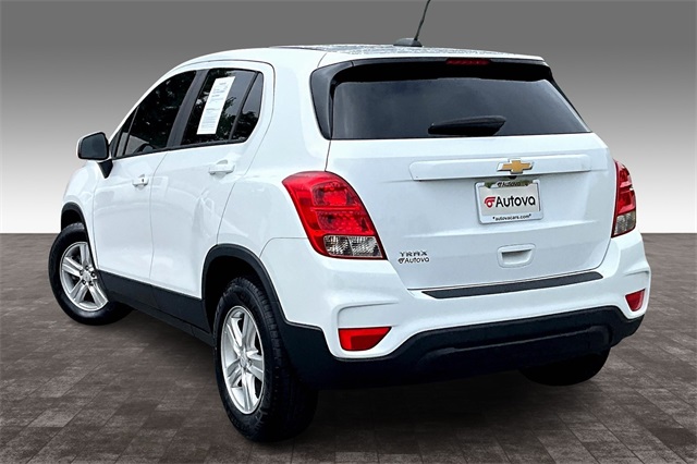 2021 Summit White Chevrolet Trax LS FWD SUV