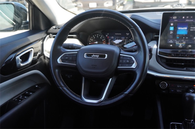2022 Jeep Compass Limited photo 14
