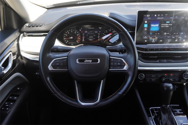2022 Jeep Compass Limited photo 15